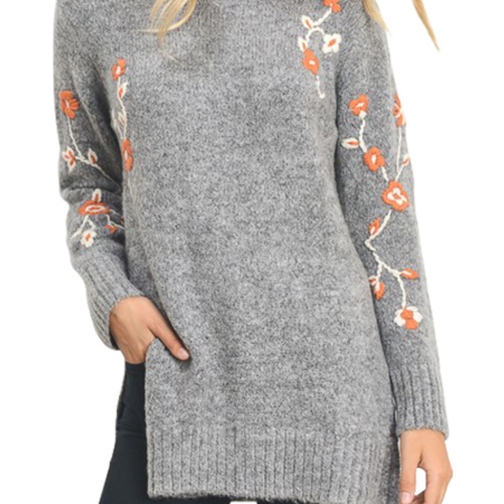 Floral Sweater - Picture 4 of 4